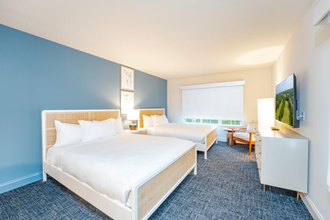 The At Lbi National Golf & Hotel